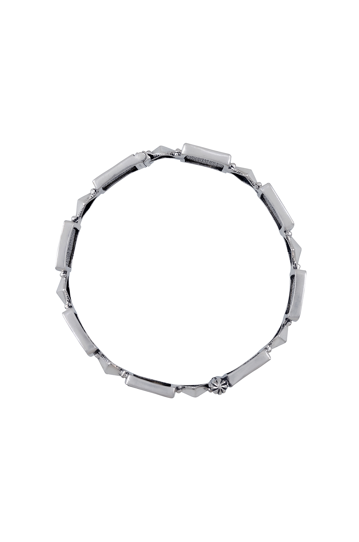 https://tribeazurecdn.tribeamrapali.com/catalog/00/21/21803_3_056d5129058747b99aa30b5fd63910f5.jpg