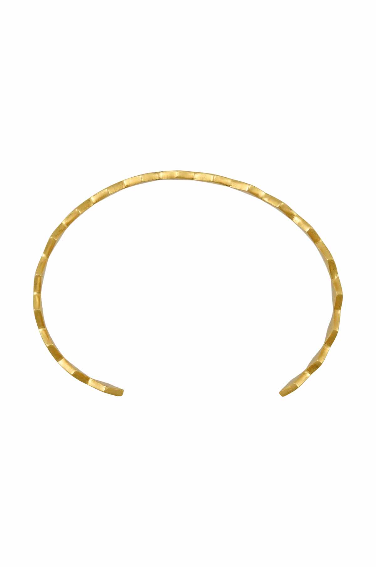 https://tribeazurecdn.tribeamrapali.com/catalog/00/22/22236_3_e631f2e90d6b4cf08ea94ad32073ead8.jpg