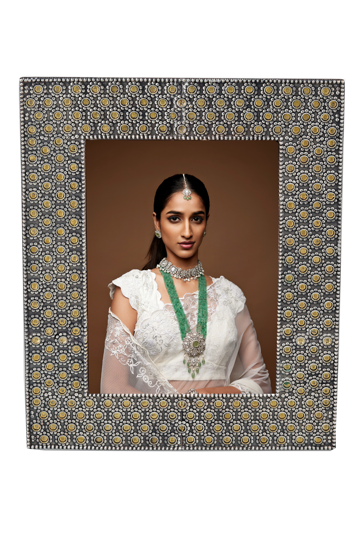 https://tribeazurecdn.tribeamrapali.com/catalog/00/23/23671_1_ca1270bad59844deaa9515d58e587157.jpg