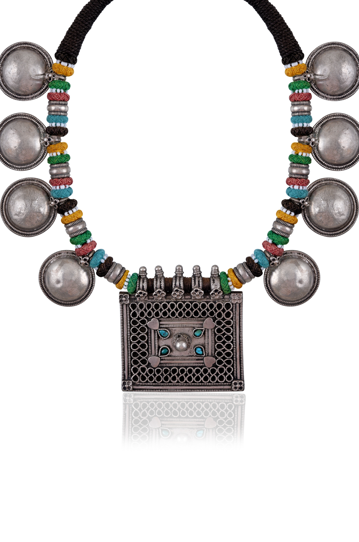 https://tribeazurecdn.tribeamrapali.com/catalog/00/30/30247_1_4b70c5124bbf46a99aa26f0d78e7d13d.jpg