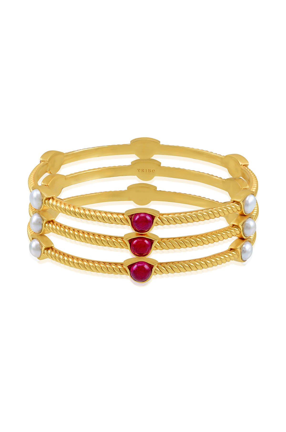 https://tribeazurecdn.tribeamrapali.com/catalog/00/30/30300_3_60ae8a4ad2a84cd39957e035cda59e2b.jpg