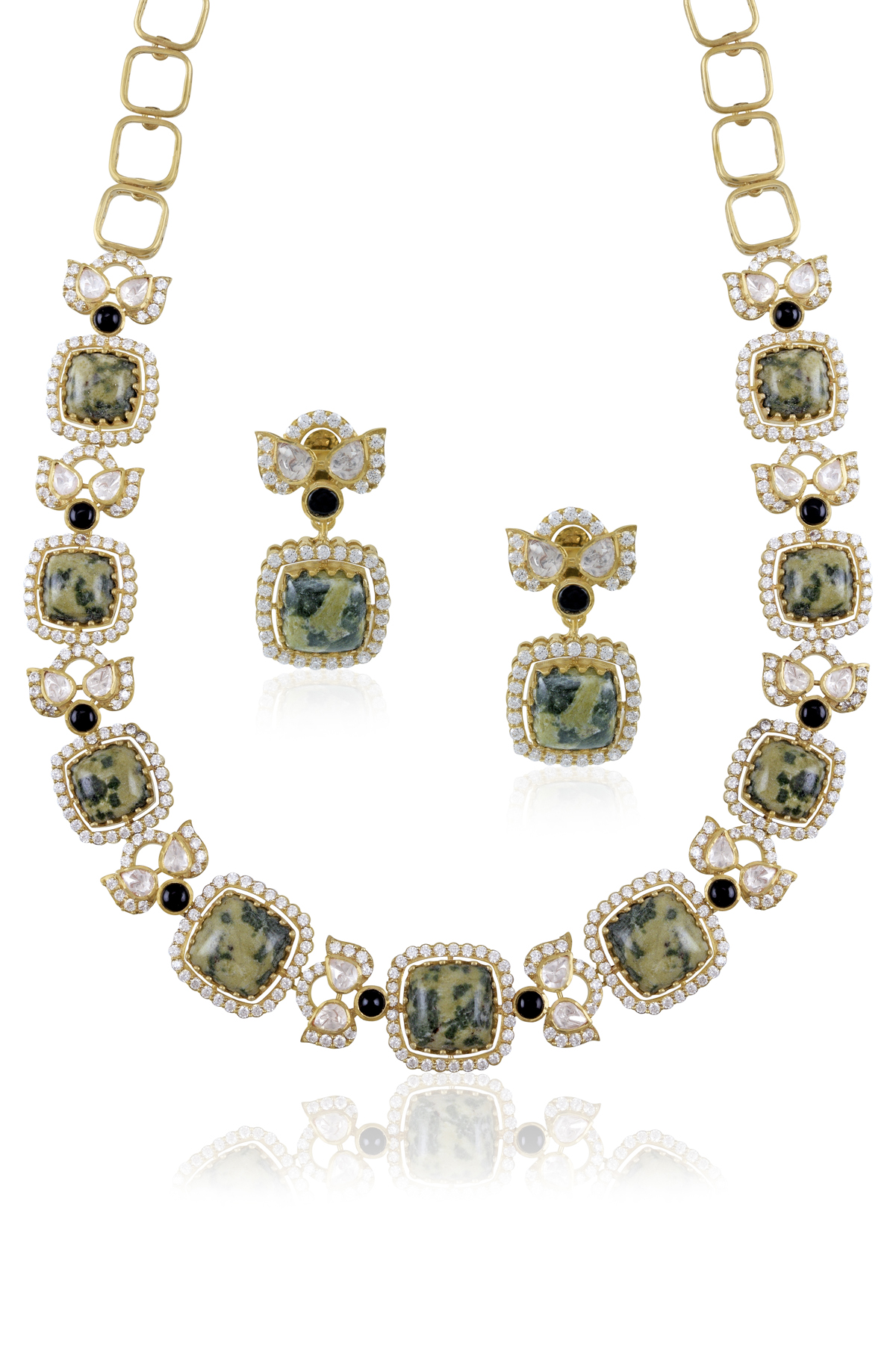 https://tribeazurecdn.tribeamrapali.com/catalog/00/30/30472_1_4782afbd9ead45119dd3634ddec07409.jpg