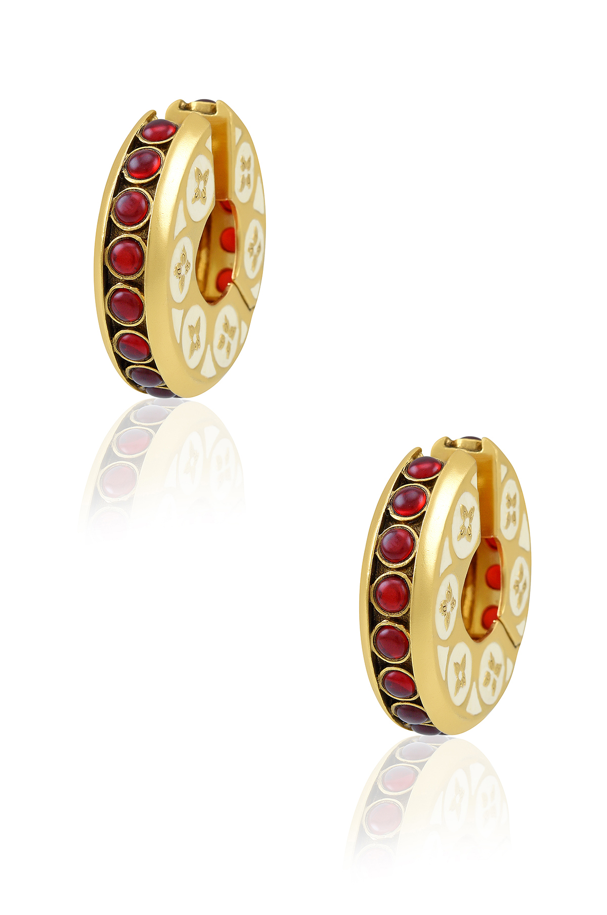 https://tribeazurecdn.tribeamrapali.com/catalog/00/30/30557_3_152c0f16a34d4a5b9927d451198d758e.jpg