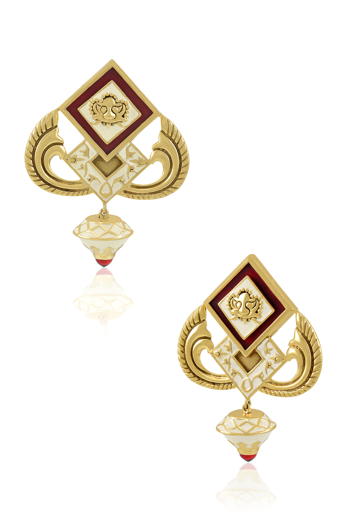 https://tribeazurecdn.tribeamrapali.com/catalog/00/30/30559_3_5833a9f4f4e24f4f9046880564009932.jpg