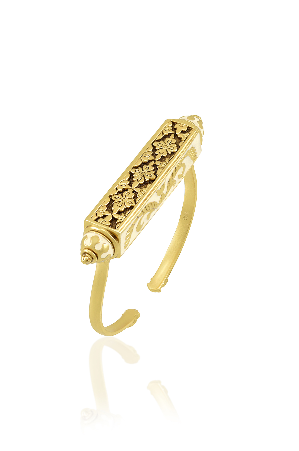 https://tribeazurecdn.tribeamrapali.com/catalog/00/30/30570_1_77e7330515ff459a8b5d2c322500f7f5.jpg
