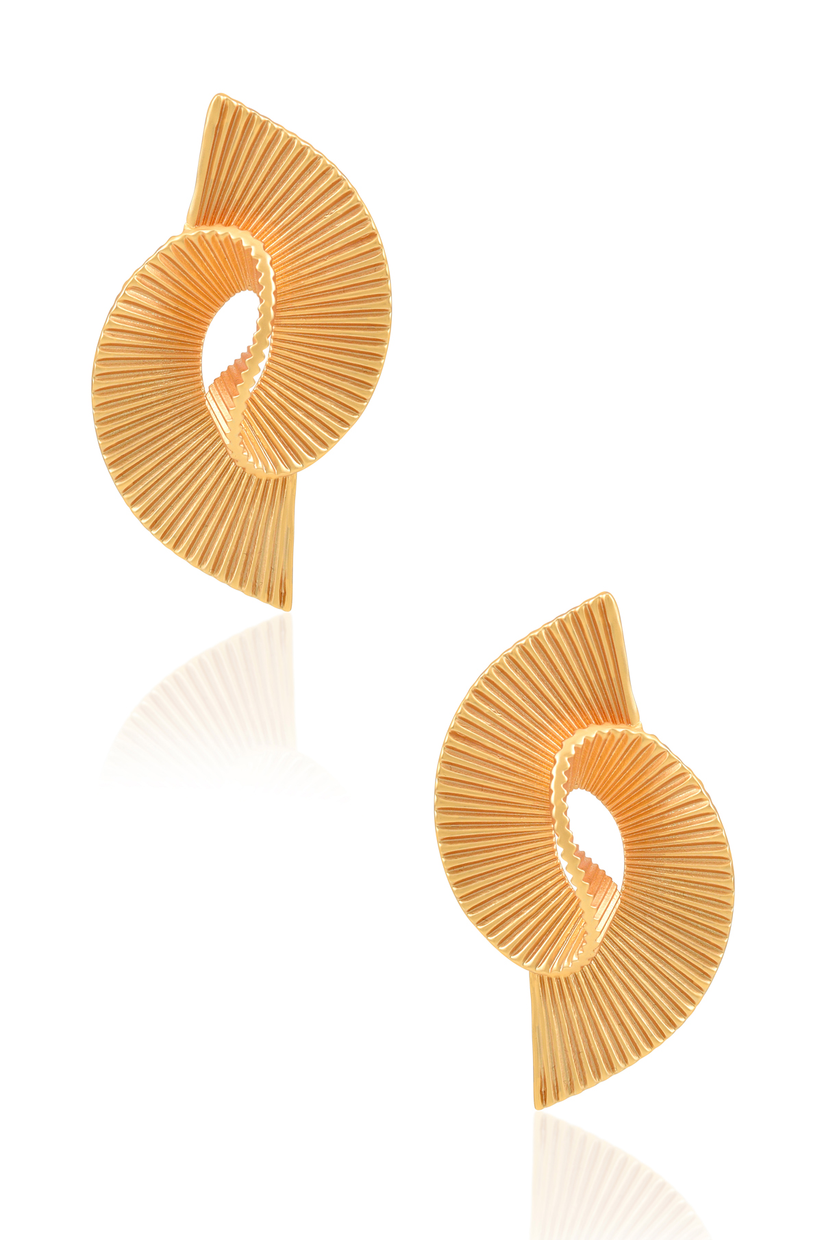 https://tribeazurecdn.tribeamrapali.com/catalog/00/31/31270_3_e7a506ec70804896bde3081531af186d.jpg