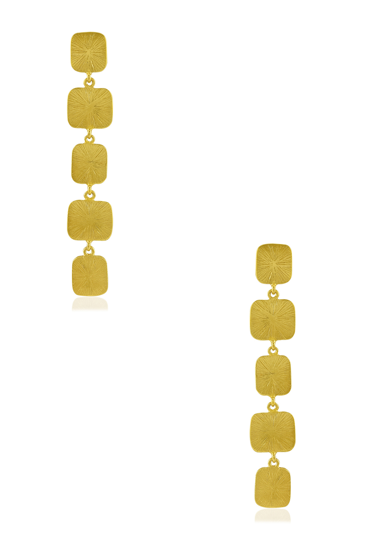 https://tribeazurecdn.tribeamrapali.com/catalog/00/35/35033_1_ca75c7c7b5ee4ab893884e6da28fbb42.jpg