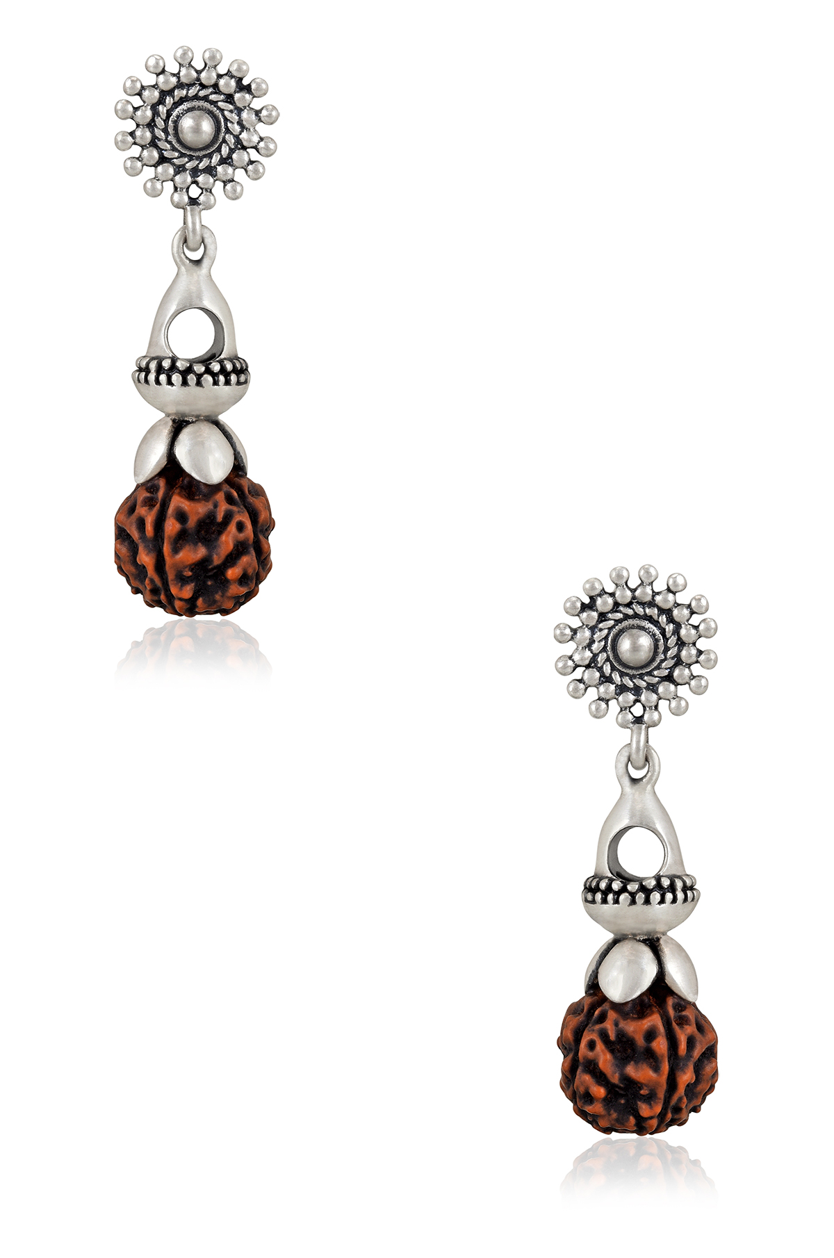 https://tribeazurecdn.tribeamrapali.com/catalog/00/35/35116_1_024d9297231b46f2ae8cc1b988a7b443.jpg