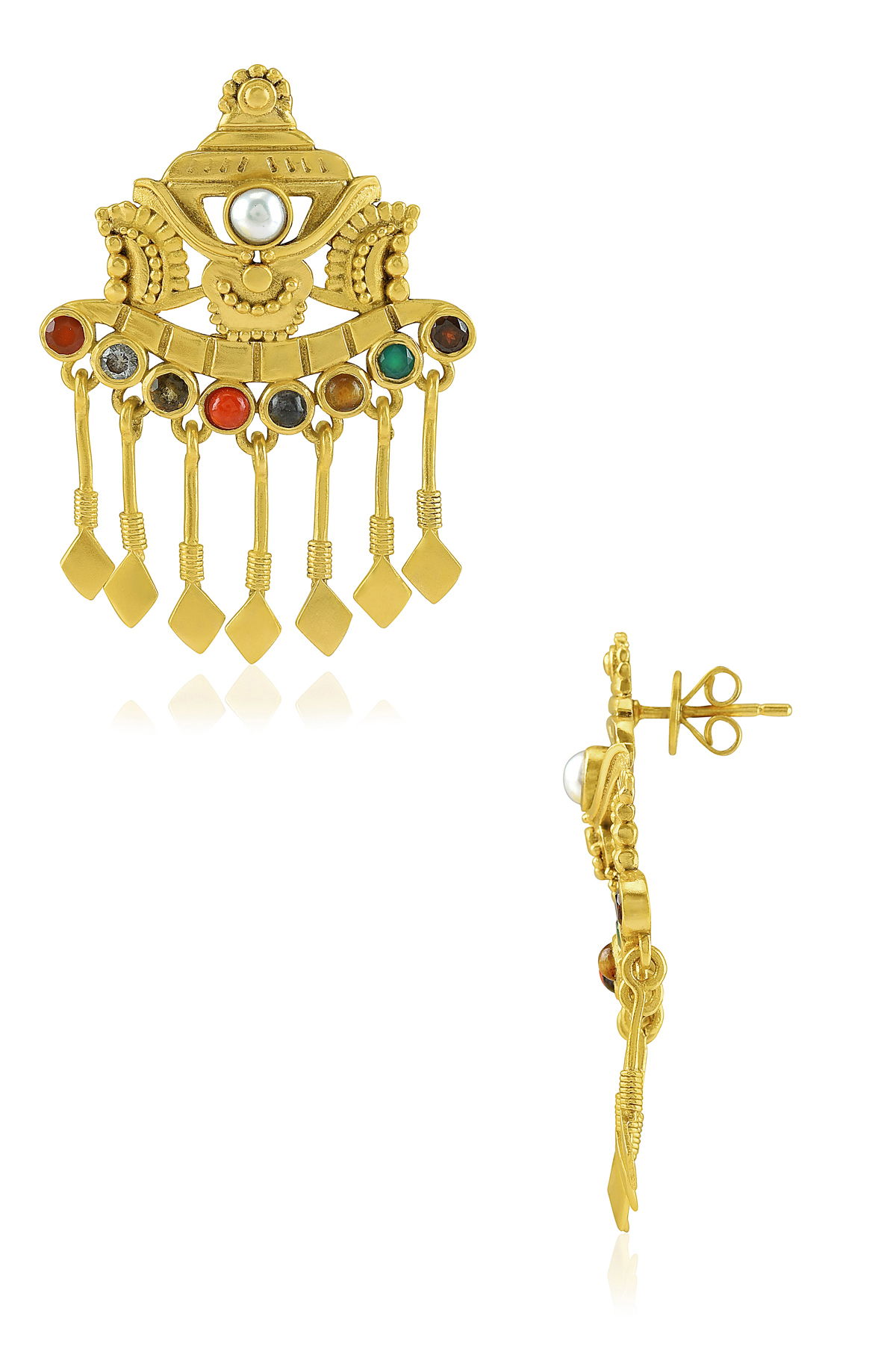 https://tribeazurecdn.tribeamrapali.com/catalog/00/35/35282_3_d124a3a2f6504e4299e83cf36e015419.jpg