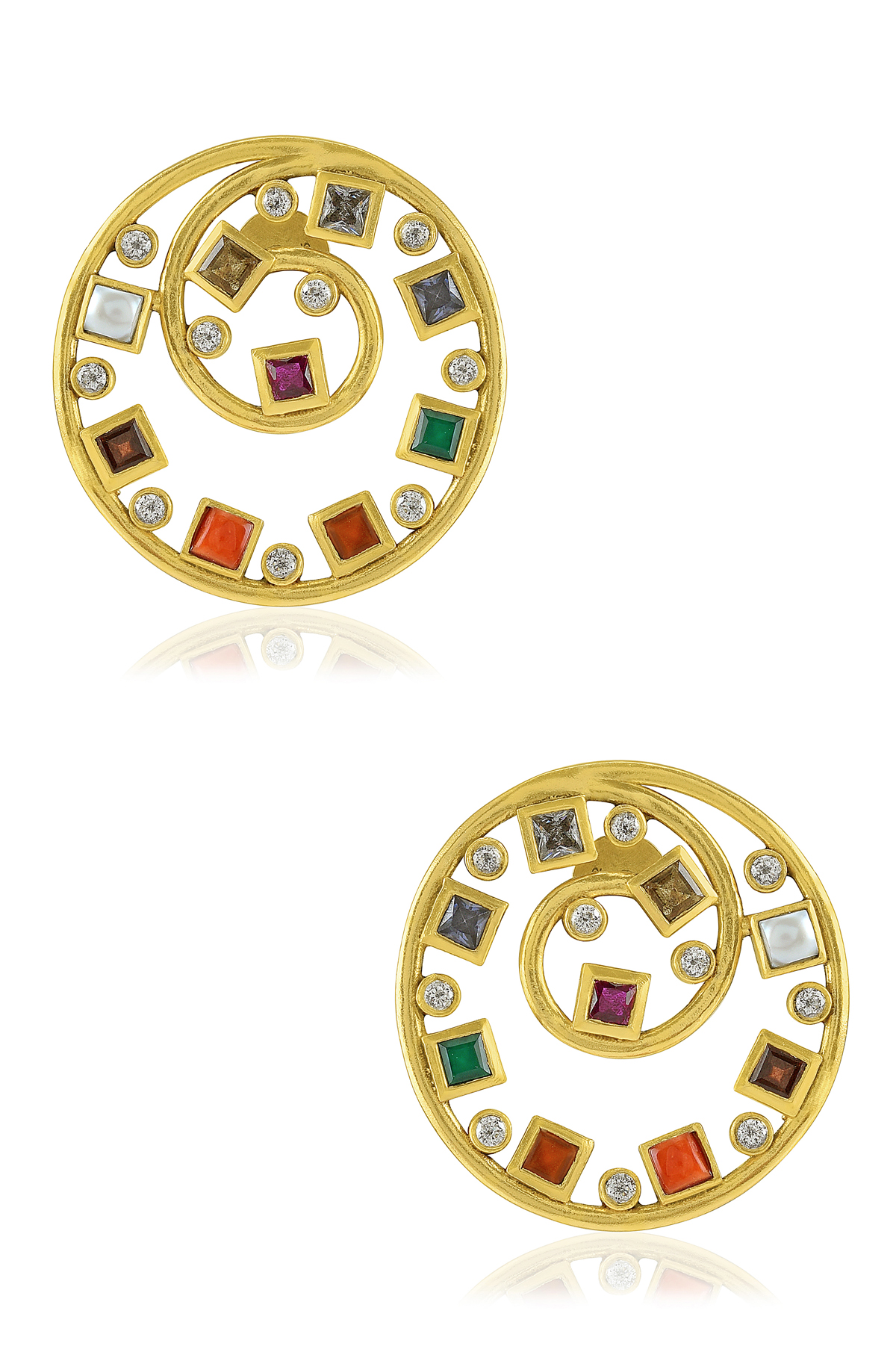 https://tribeazurecdn.tribeamrapali.com/catalog/00/35/35514_1_188528e7593349a6a5b023918ba13d3e.jpg