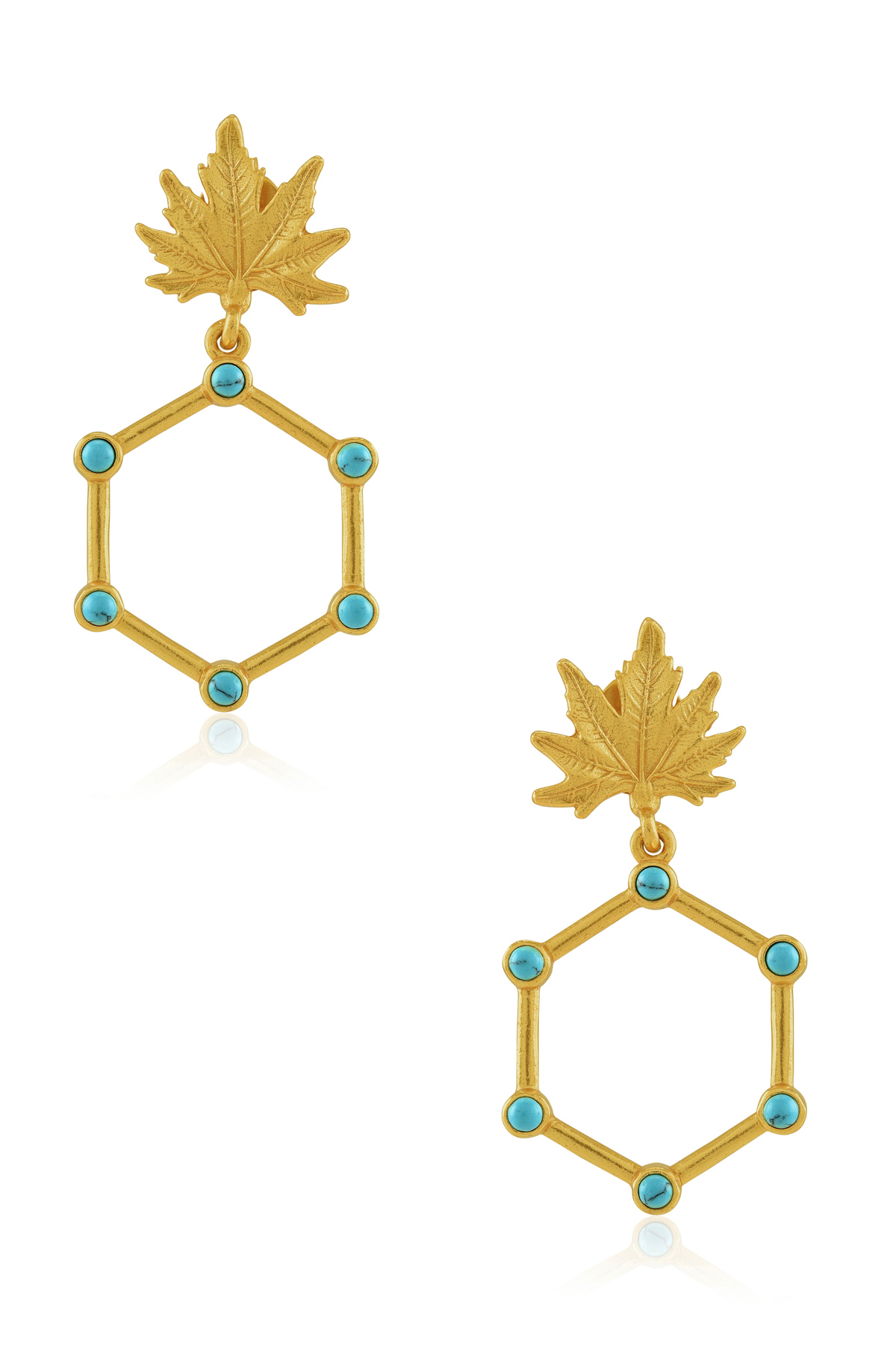 https://tribeazurecdn.tribeamrapali.com/catalog/00/35/35968_1_dfd650c1dbca42358e131db9b52a423b.jpg