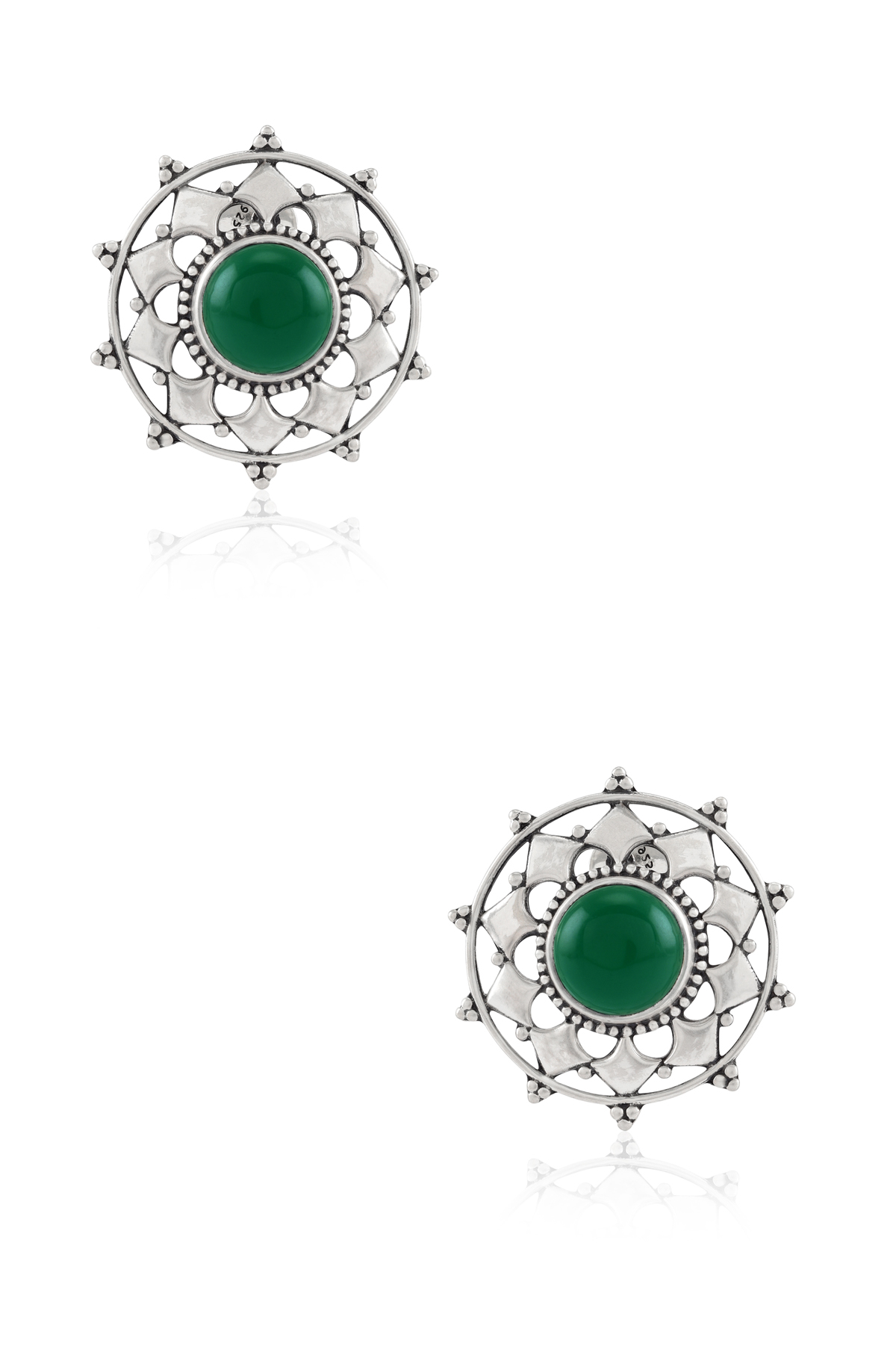https://tribeazurecdn.tribeamrapali.com/catalog/00/36/36169_1_0d477d2415ac4d09b5f58e1d4b4ba31a.jpg