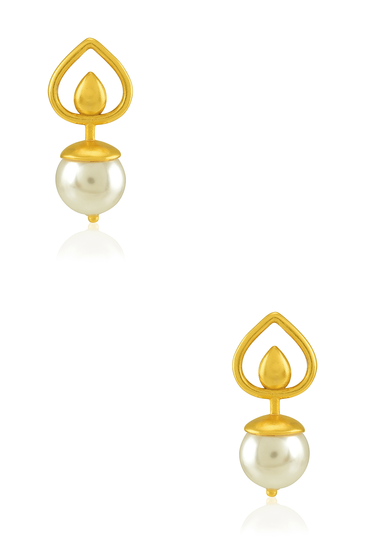 https://tribeazurecdn.tribeamrapali.com/catalog/00/36/36583_1_5bd335d3b7664691a5dc171227bb4923.jpg