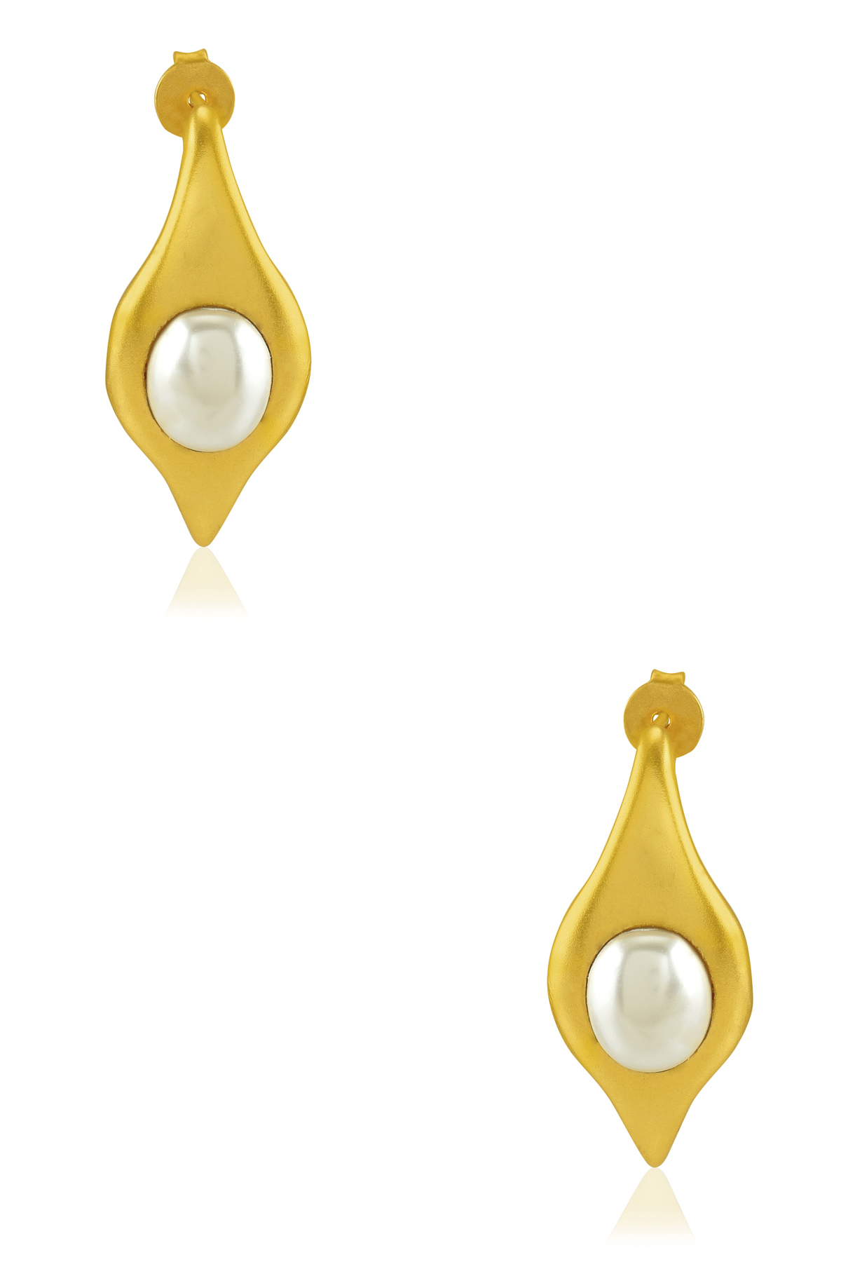 https://tribeazurecdn.tribeamrapali.com/catalog/00/36/36587_1_4ae64bfc20934911b2ae19b64859cffe.jpg