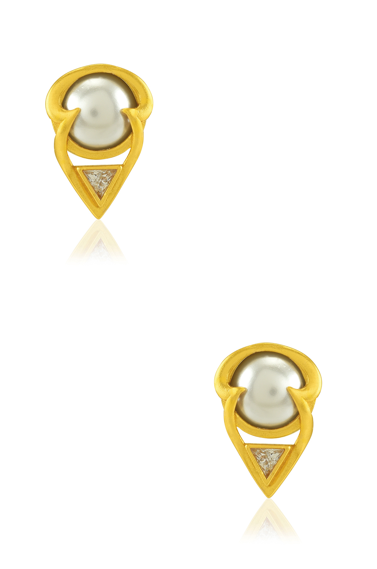 https://tribeazurecdn.tribeamrapali.com/catalog/00/36/36588_1_b3ebe43e29c946818089b642f0f19e9f.jpg