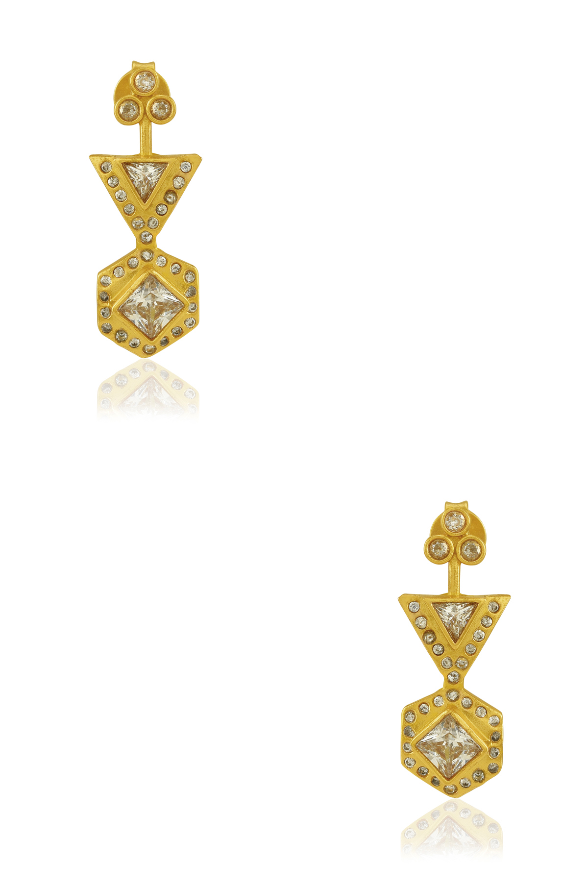 https://tribeazurecdn.tribeamrapali.com/catalog/00/36/36590_1_23e6358df0714d239b52815c87fab533.jpg