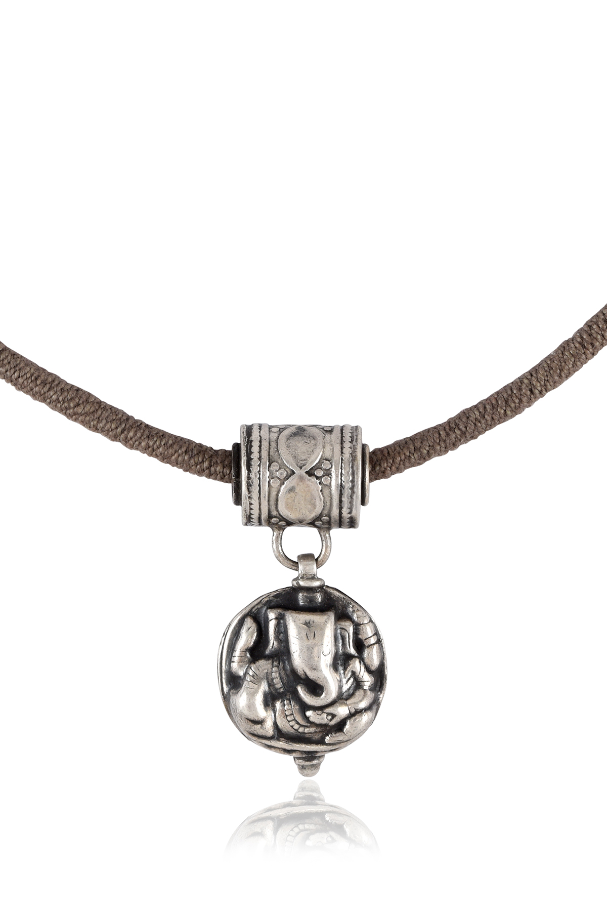 https://tribeazurecdn.tribeamrapali.com/catalog/00/36/36655_1_c951d384ab974e18aebb30d8d55f19e0.jpg